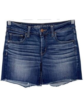 AMERICAN EAGLE Super Stretch Midi Denim Shorts Size 8 Dark Wash Raw Hem AEO
